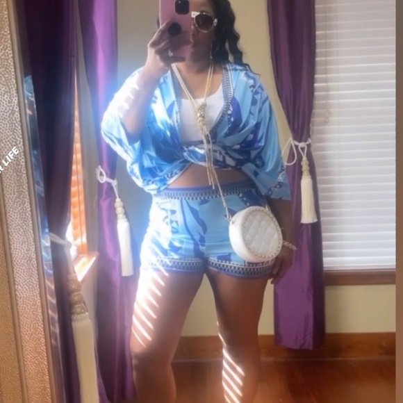 Kimono  2 pc set - Picture 7 of 7